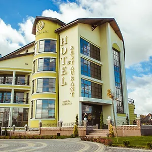 Otel Warszawa, Malekhuv